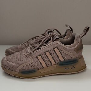 Adidas Big Kids NMD V3 Shoes Size 4.5Y